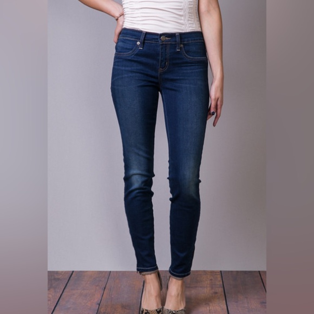 Henry and Belle Super skinny ankle jean size 26